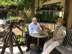 Lorenzo_Tartamella_interviewing_Frank_Serpico